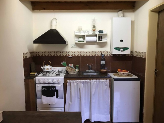 img/inmuebles/haras_4_cocina.jpg